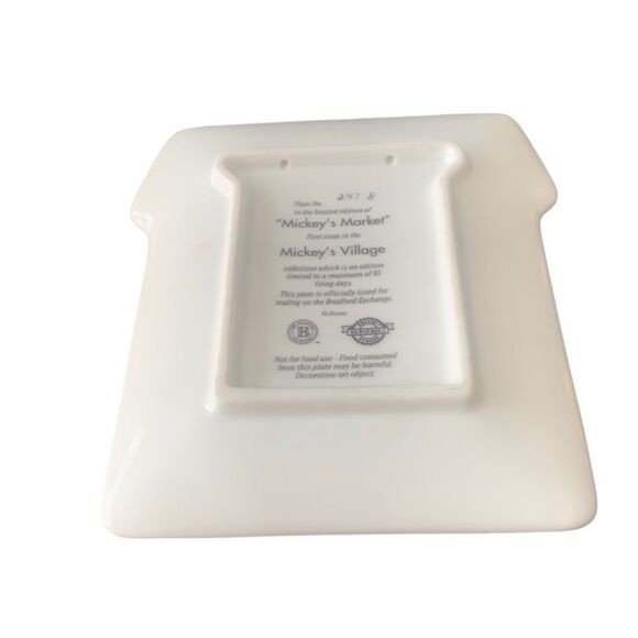 Vintage Disney Retired Mickey’s Market Mickey’s Village House Plaque - Picture 4 of 6